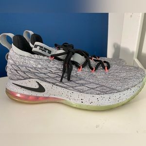 🏀🖤Nike Lebron 15 XV Low "melon",
A01755-005, Cool Grey / Black🏀🖤